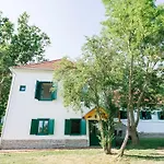 Ferienhaus Villabogart Eskuevo-es Rendezvenyhelyszin