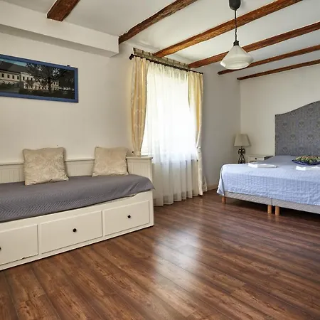 Villabogart Eskuevo-Es Rendezvenyhelyszin Alsobogat