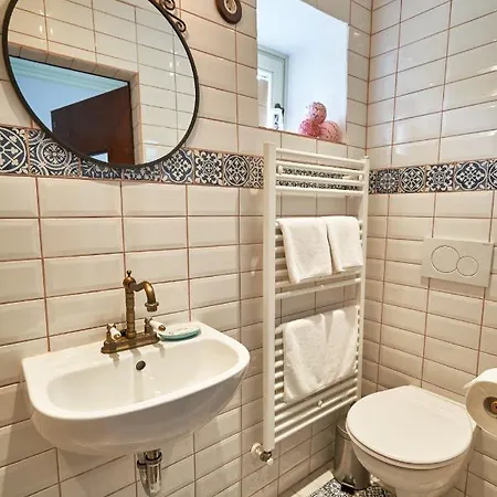 Dom wakacyjny Villabogart Eskuevo-Es Rendezvenyhelyszin Alsobogat