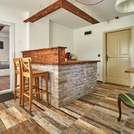 Villabogart Eskuevo-Es Rendezvenyhelyszin Dom wakacyjny Alsobogat