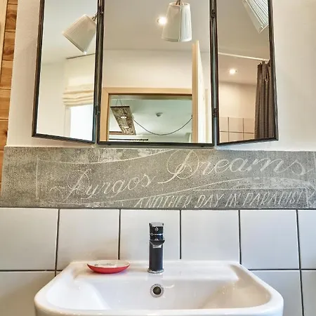 Villabogart Eskuevo-Es Rendezvenyhelyszin *