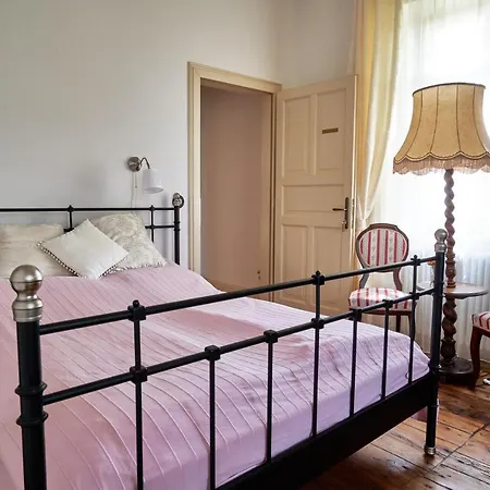 Dom wakacyjny Villabogart Eskuevo-Es Rendezvenyhelyszin