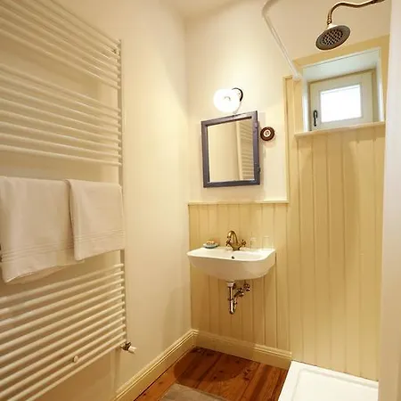 Villabogart Eskuevo-Es Rendezvenyhelyszin