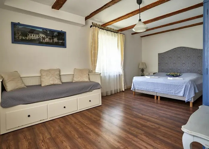 Villabogart Eskuevo-es Rendezvenyhelyszin Alsobogat