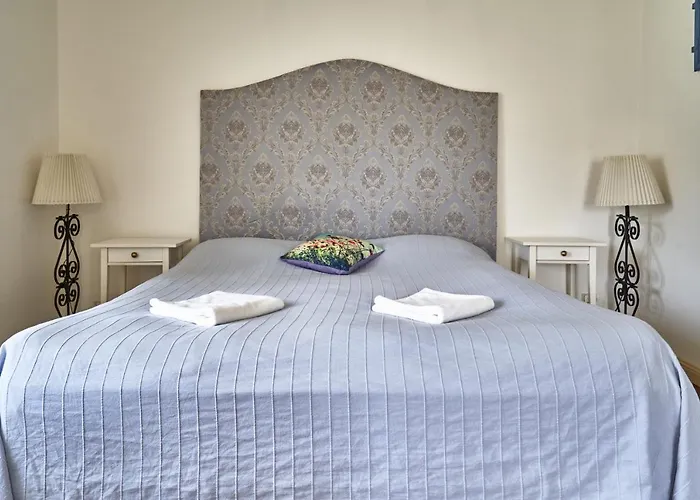 Villabogart Eskuevo-es Rendezvenyhelyszin Alsobogat