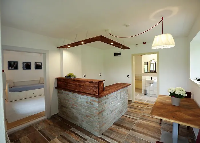 Villabogart Eskuevo-es Rendezvenyhelyszin *