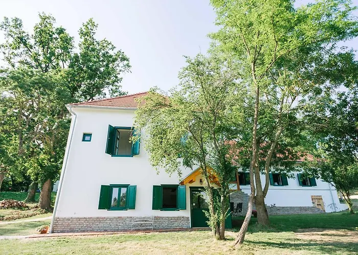 Feriehus Villabogart Eskuevo-es Rendezvenyhelyszin